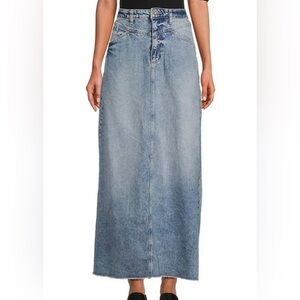 Free People We  Come As You Are Denim Maxi Skirt Size 4 NWT